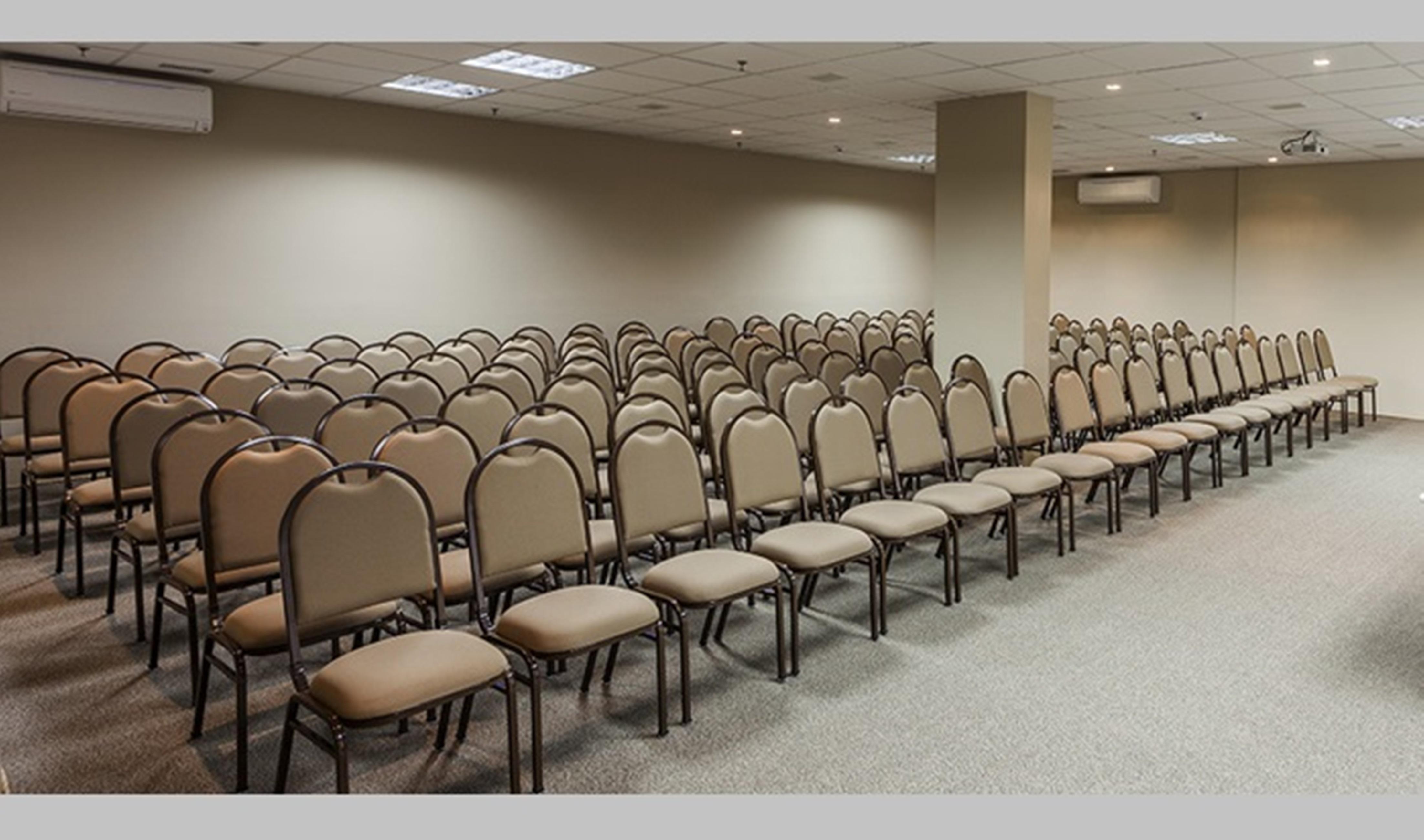 Jade Hotel Brasilia Candangolandia Buitenkant foto Banquet chairs