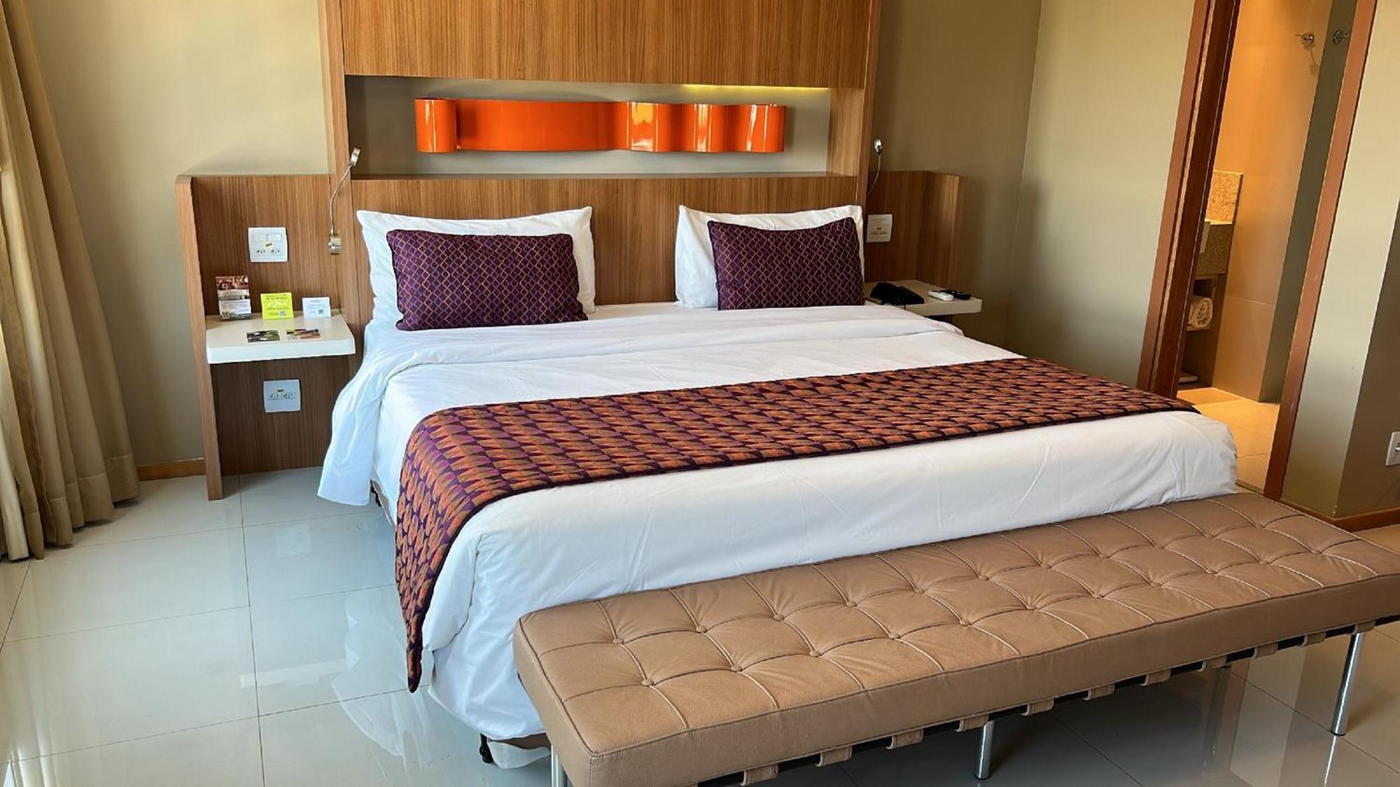 Jade Hotel Brasilia Candangolandia Buitenkant foto A bed in a hotel room